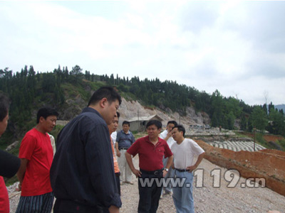 10���T�����z���ı����﹝���¡��A�����D��