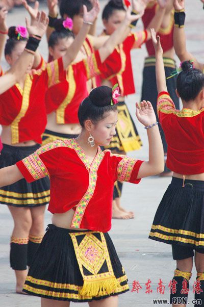 ��ǧ���W��  �g������ľ���裨�DƬ����