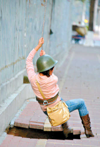 ���е�������H���M(j��n)���(�M�D)