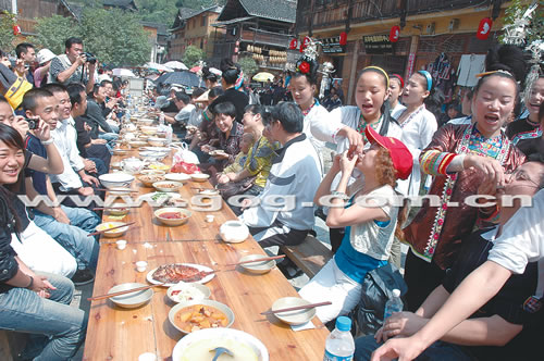 ��ƽ���ε��� ÿ��5���F���D��