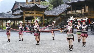 走馬黔東南 醉入西江千戶苗寨