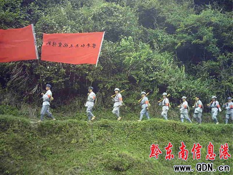 ��ƽ�M���tɫ�Ļ�����ꠅ��^�Ļ����c���D��