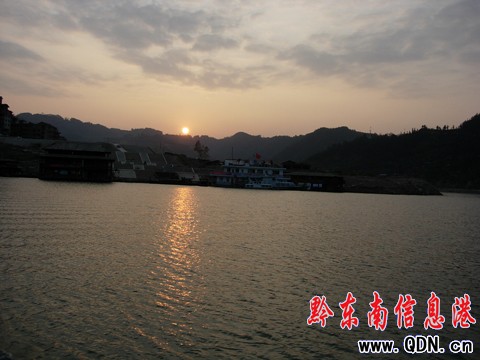 ���ӣ�����Ϫ��^�L�����箋���M�D��