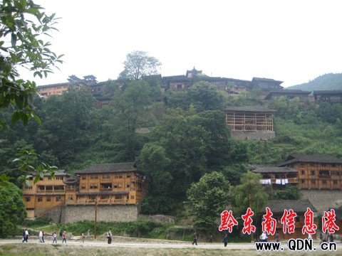 走進西江千戶苗寨 品味原生態民族文化(圖)