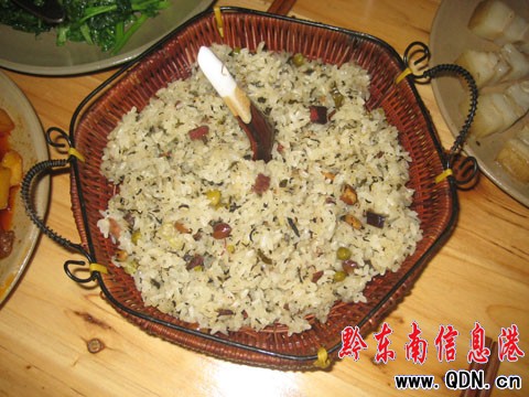 走進西江千戶苗寨 品味原生態民族文化(圖)