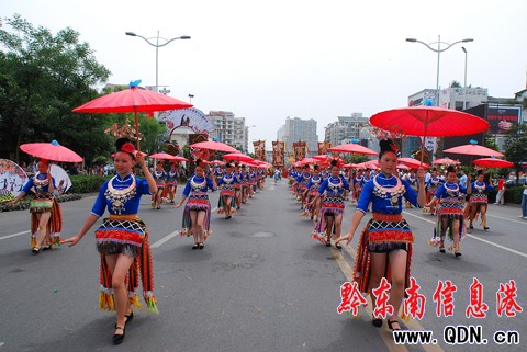 ��կ�\�u�衰�ɶ������|�Ļ���չ�ݣ��M�D��