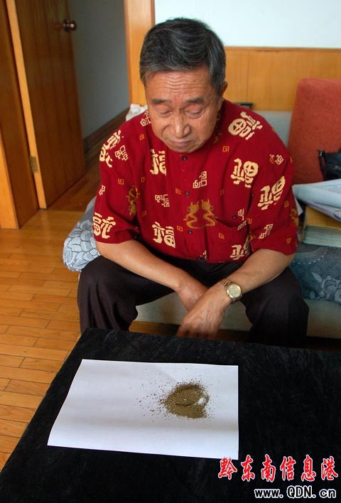 “貴州怪杰”唐世友 破解劉謙懸賞百萬魔術