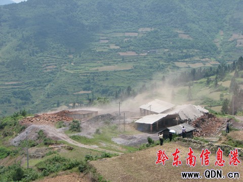 �����ďS��