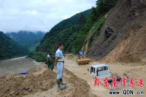 因暴雨襲擊 導致我州多條國省干線交通中斷