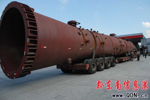 “又長又大”巨無霸在玉凱高速被查獲(圖)