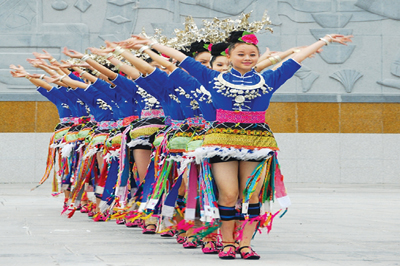 ��ɽ��ِ�cף������y���գ��D��