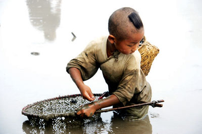 熱鬧的苗族“吃卯節”(圖)