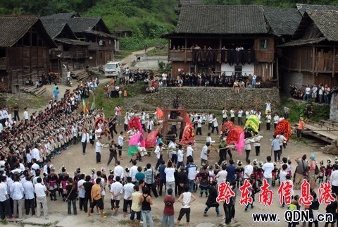 ��ƽ�S��������ͬ��ӭ�������칝�� ���D��