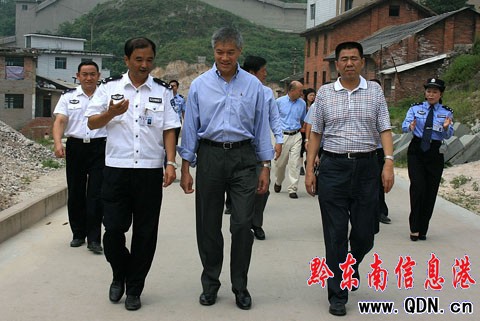 ��ۑͽ���ؓ؟�˸��P��O�z���죨�D��