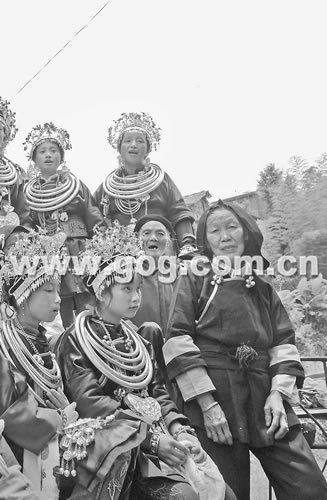 �\�������ƽ鱱������ˇ�g��̖���D��