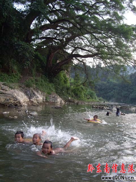 ��ƽ���Ř��� ������ˮ��ͯȤ���D��