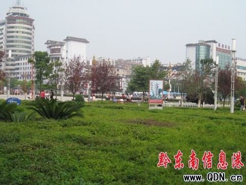 凱里美麗廣場 成了中老年人的休閑會所(圖)