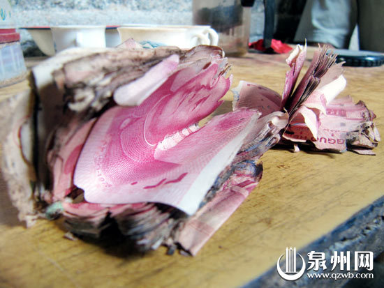 ���ˌ�2000Ԫ�ش������x���y�зQ�y���Q