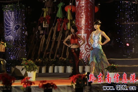 ������С�㡱��ِ֮���������Y�����M�D��