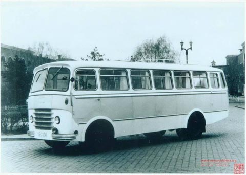 ף�R���60���A�Q��������Մ�c܇֮�����D��