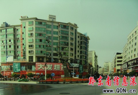 ɼ�l�綱��Ů���Ҹ�������\���h�ǣ��M�D��