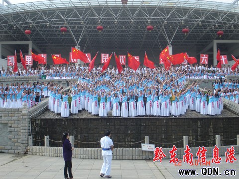 �����t�� ӭ��(gu��)�c���̎���푄P�ǣ��M�D��