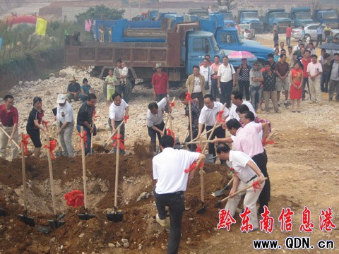 ˽����Y2499�f���WУ ��Q2500���όW���}