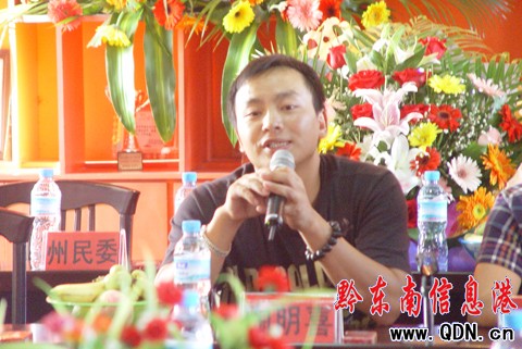 �����Ӱ�����ա����M���MУ�@���M�D��