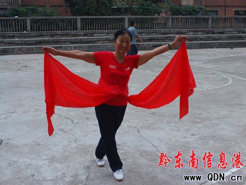 ��Ѯ������ѽ^�� ����Ȧ�ܓu1000����(�D)