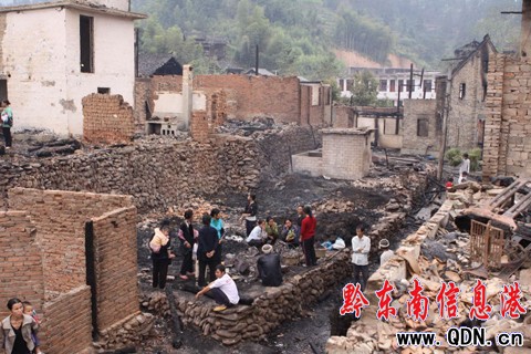 �Ľ���������m���������ڰ����ܞĴ��񣨈D��