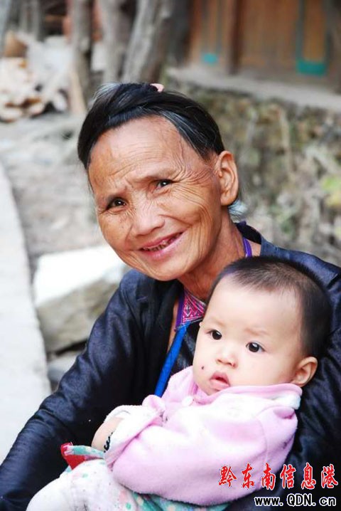 ���X�{���˿��������F�ݶ�կ����ռ��M�D��