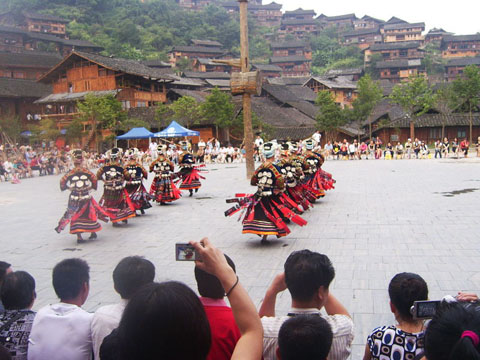 西江景區(qū)“十·一”黃金周旅游再創(chuàng)新高