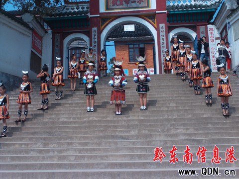 �S�L���ȸ�M�� �������M(j��n)У�@���M�D��