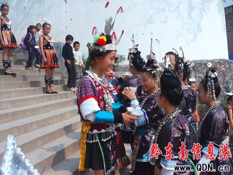 �S�L���ȸ�M�� �������M(j��n)У�@���M�D��