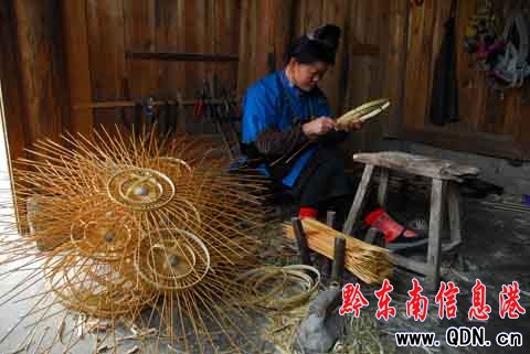 ��կ�h��Ȫ患����־����¸�·���D��