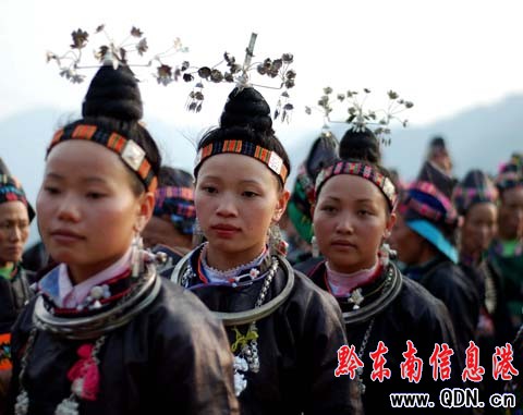 ��կ�f�˹��c���깝���M�D��