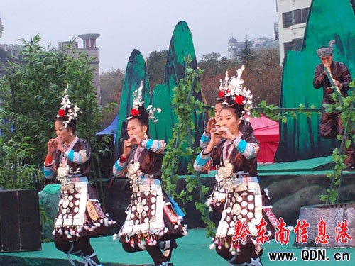 ����ԭ���B�@�Gʡ�� ���I���c���僺Ůͬ��