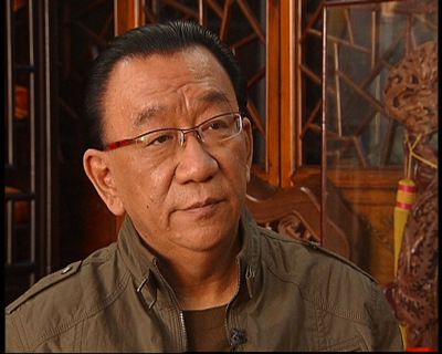 侯耀華公開回應(yīng)虛假代言 稱不夸張不叫廣告