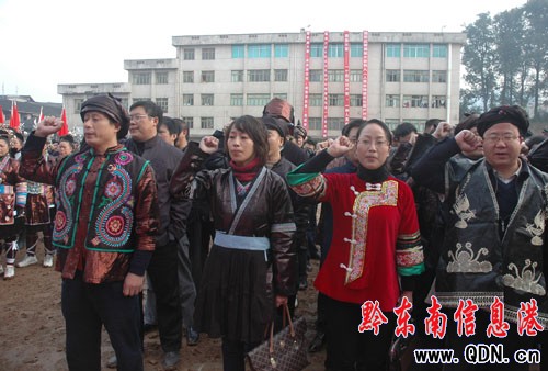 ��ƽ�f��Ⱥ�����Ľ������o�����裨�D��