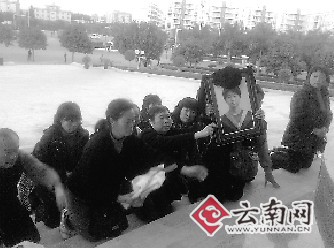 3名青年酒后感覺無聊上街砍人致1人中7刀死亡