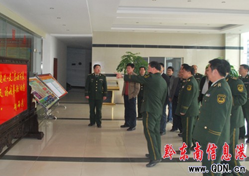 ����ؔ�������������{�нM�������ݙz���{��