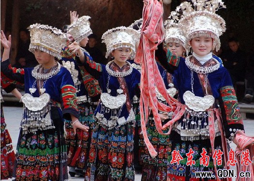 ǭ�|�ϡ�һ���ɹ����Ƴ�4�l��Ʒ���ξ�·