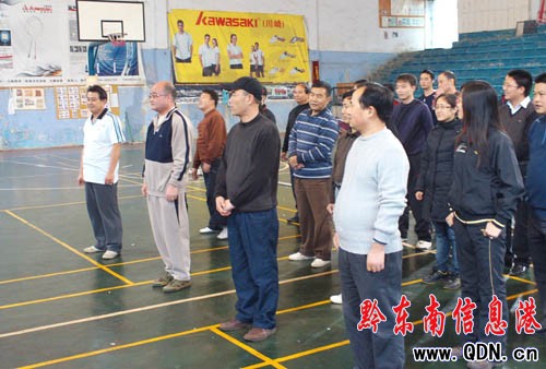 黔東南州人大常委會(huì)運(yùn)動(dòng)會(huì)在凱里舉行(組圖)