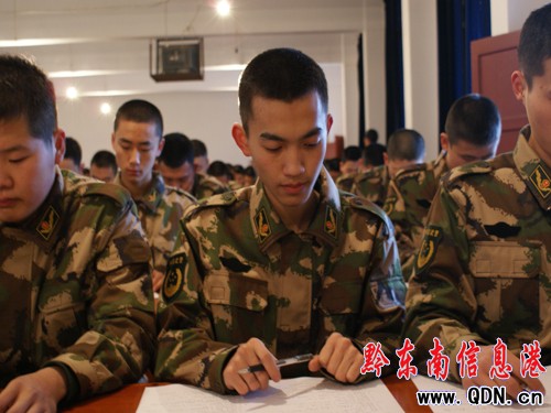 ���侯֧������_չ2010����±�˼���{�飨�D��