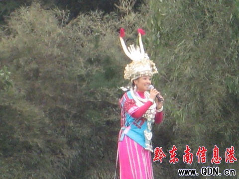 ��ƽ�Ļ�ˇ�g(sh��)��(ji��)�_Ļ ���׶��ڶ��l(xi��ng)�Ÿ裨�D��