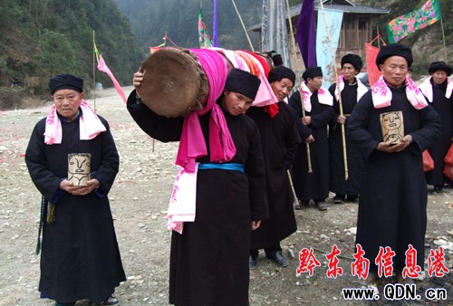 ��ɽ��������Ĳع����ʈD�����M�D��