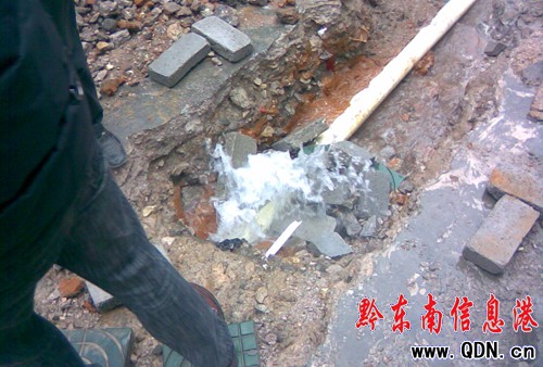 �ܵ�ʩ��һ���� �ڳ���(g��)����Ȫ��(�D)