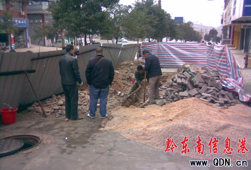 �ܵ�ʩ��һ���� �ڳ���(g��)����Ȫ��(�D)