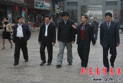 ��ƽ�tɫ�Ļ����ξ�·�������I(l��ng)��(d��o)�ĸ߶��P(gu��n)ע