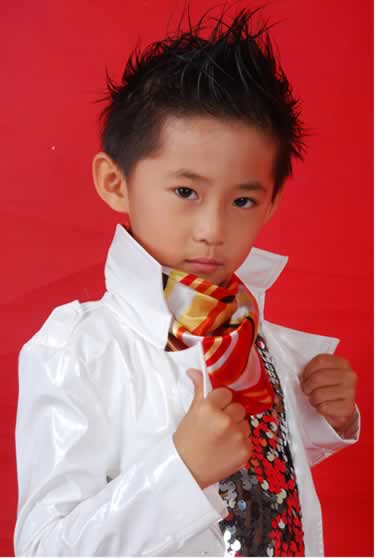 ����ͯ������չ�F ���o�ǿ������~��(�M�D)